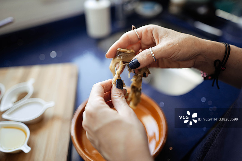 烤茄子丝图片素材