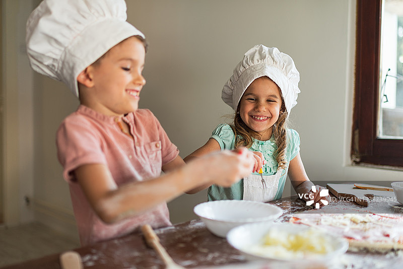 在家准备食物图片素材