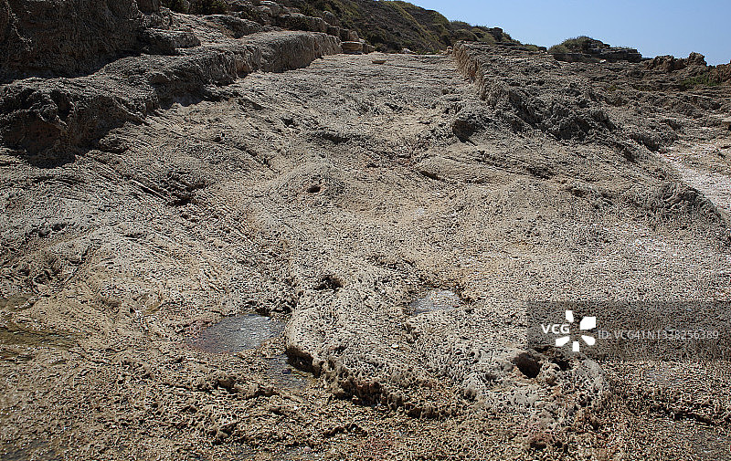 用于修理Tel Dor附近船只的干燥船坞图片素材