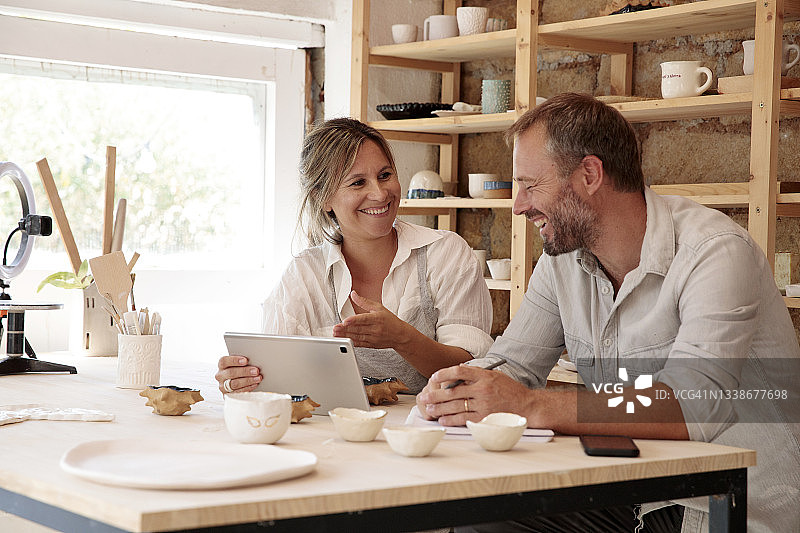 在艺术工作室工作图片素材
