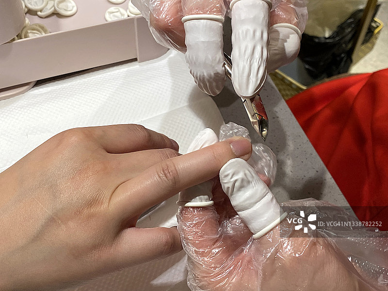 女性手指修图特写图片素材