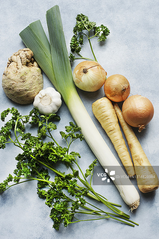 俯视蔬菜的排列图片素材