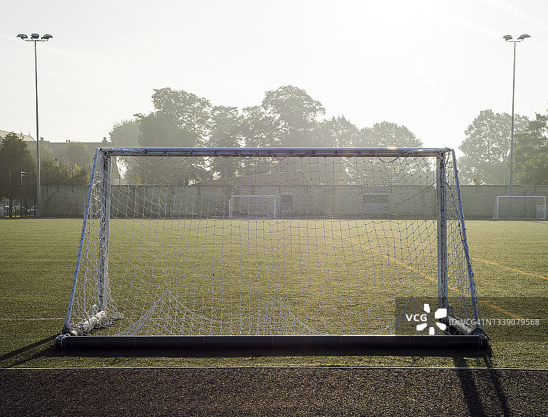 公共运动场的球门柱图片素材