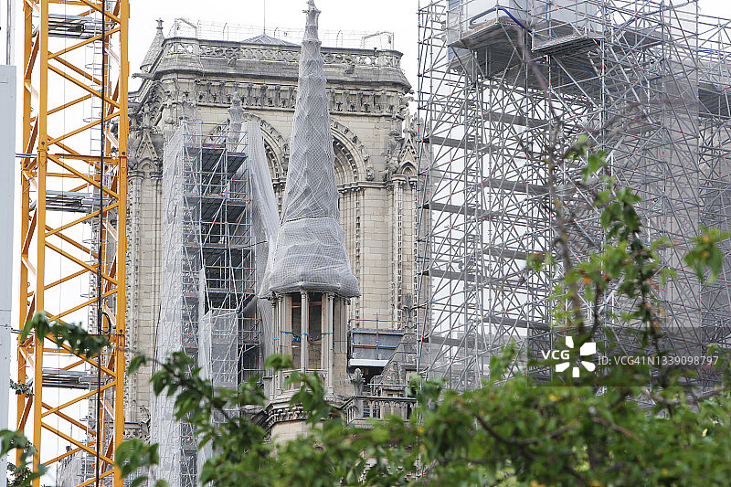 巴黎圣母院的修复工作持续进行中图片素材