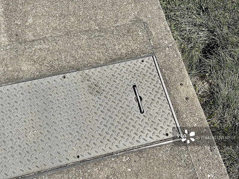 嵌入式检修门图片素材