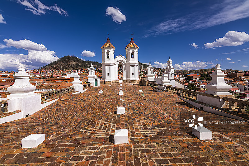 玻利维亚苏克雷的圣费利佩内里教堂风光图片素材