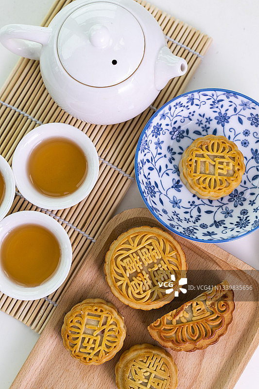 中国中秋节美食月饼图片素材