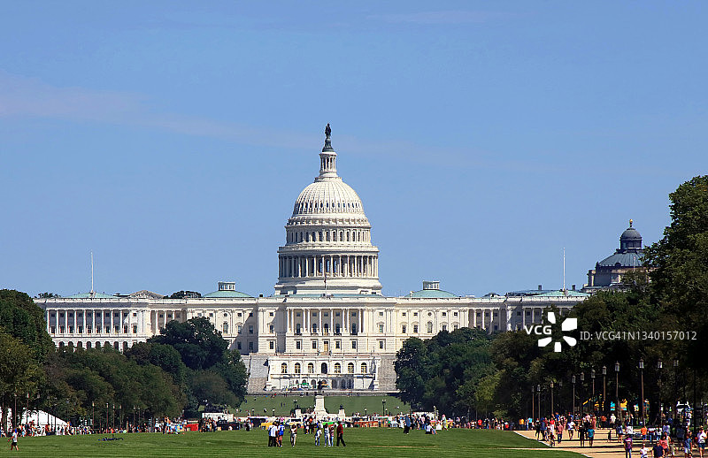 美国国会大厦，国会山 – 美国华盛顿特区图片素材