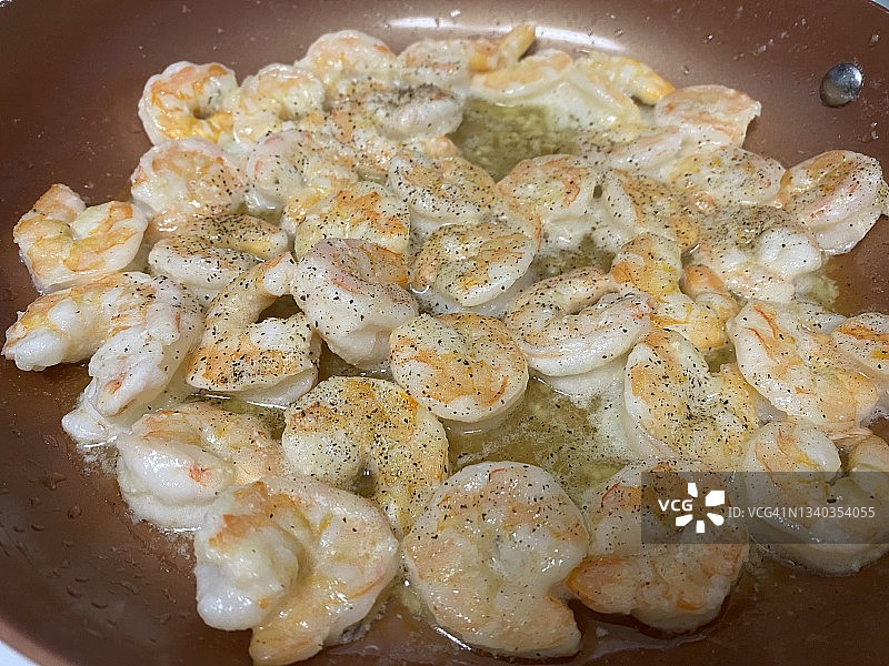 蒜香黄油虾图片素材