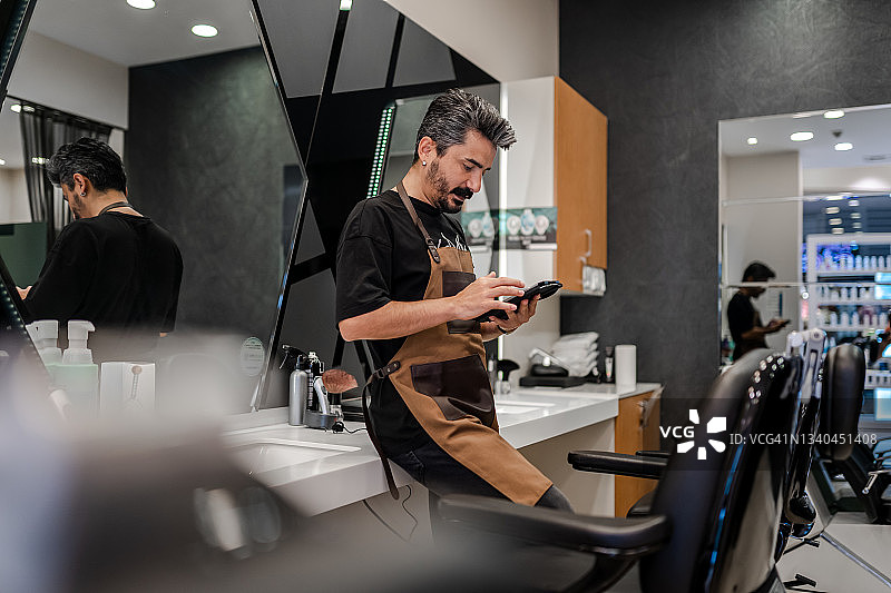 理发师肖像图片素材