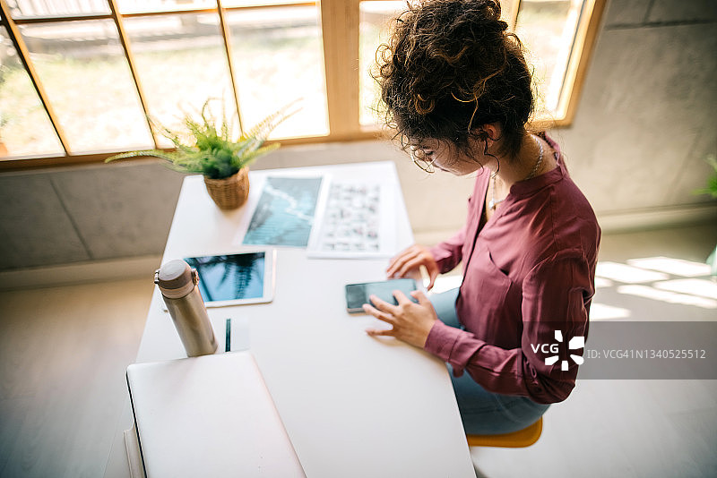 在线消费图片素材