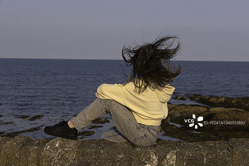 眺望大海图片素材