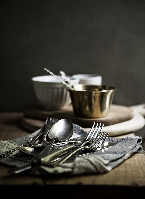 碗和盘子图片素材