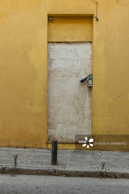 水泥封堵的门图片素材