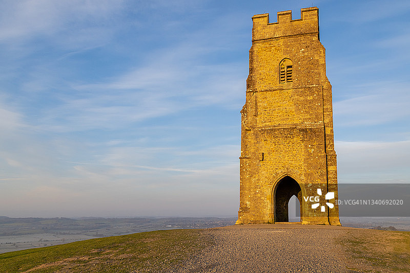 英国萨默塞特郡格拉斯顿伯里山丘的清晨图片素材