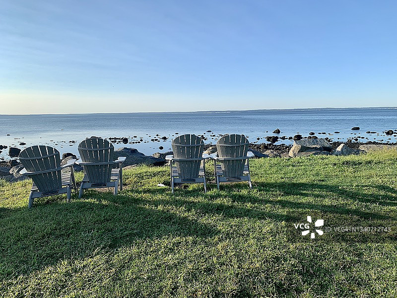 海滩和草原图片素材