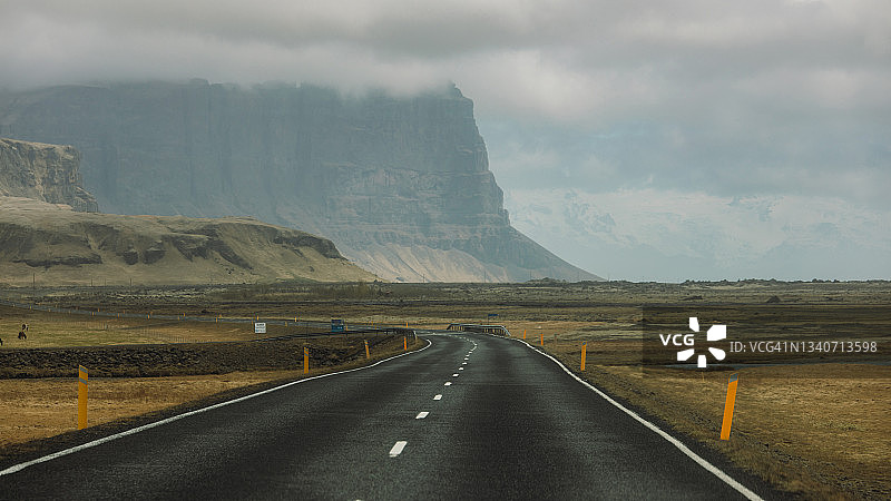 冰岛山景公路全景图片素材