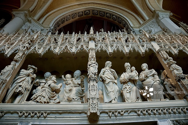 沙特尔大教堂唱诗班的雕塑图片素材