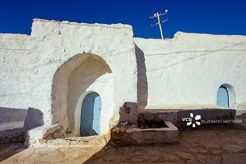 突尼斯卡塞林，尚比山村庄图片素材