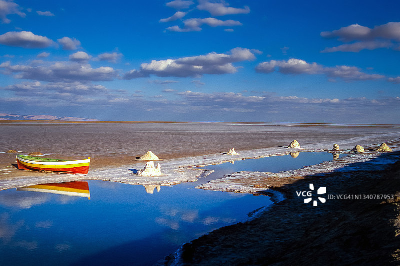 哲里德盐湖,图兹尔 - 突尼斯,非洲图片素材