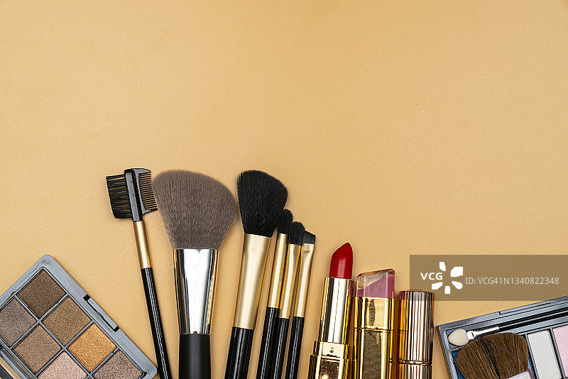 美妆产品俯视图图片素材