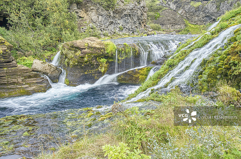 冰岛盖亚峡谷瀑布风光图片素材