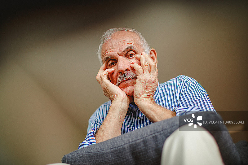 抑郁的人图片素材