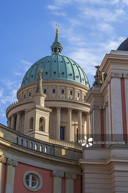 德国勃兰登堡波茨坦圣尼古拉教堂图片素材