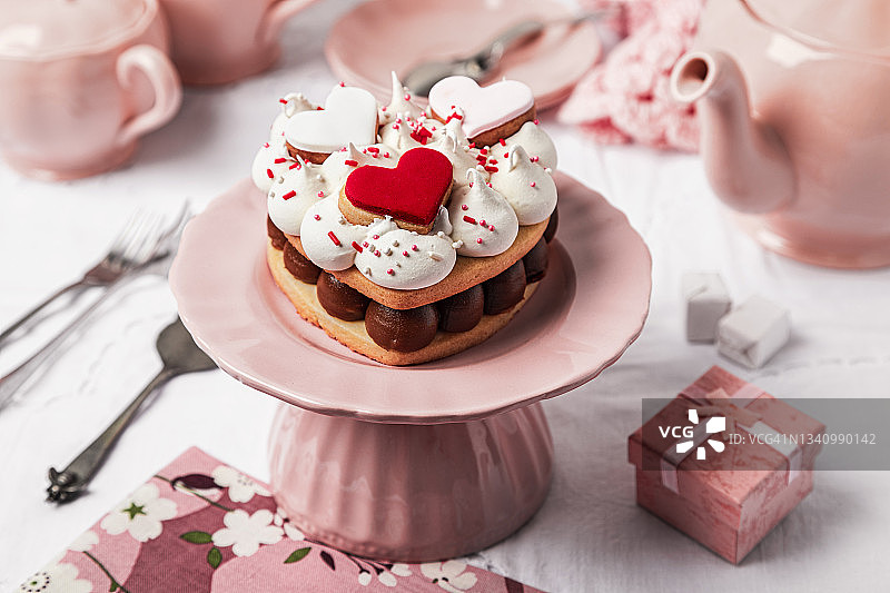 心形曲奇蛋糕架图片素材