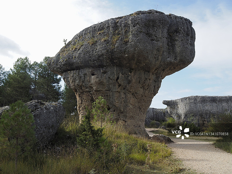 西班牙昆卡魔法之城蘑菇岩层图片素材