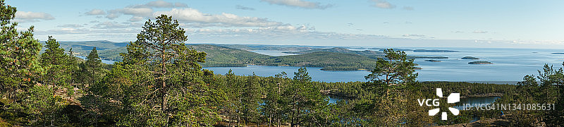 高海岸斯拉特达尔斯贝里特山秋日景色图片素材