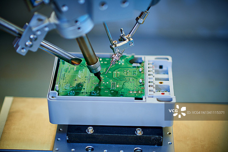 焊接与安装组件图片素材