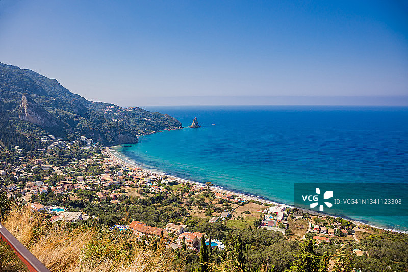 科孚岛阿吉奥斯戈迪奥斯海滩海岸线图片素材