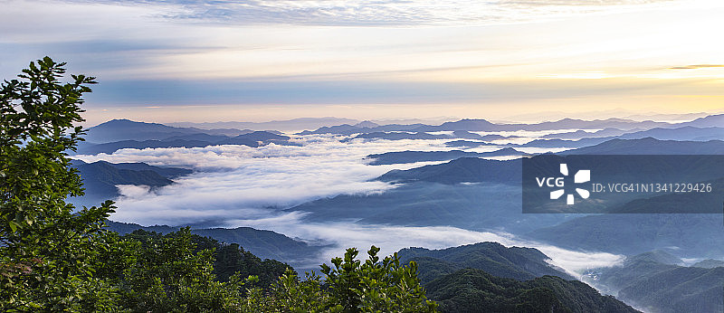 韩国春川大龙山景观图片素材