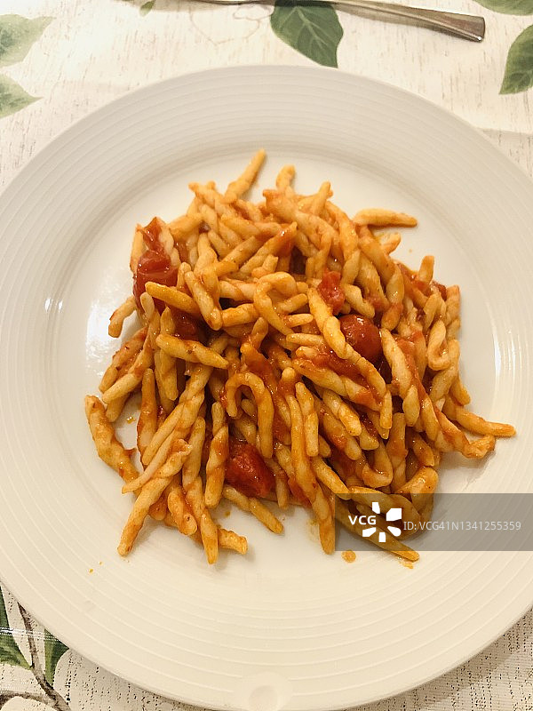 番茄酱拌扭曲面图片素材