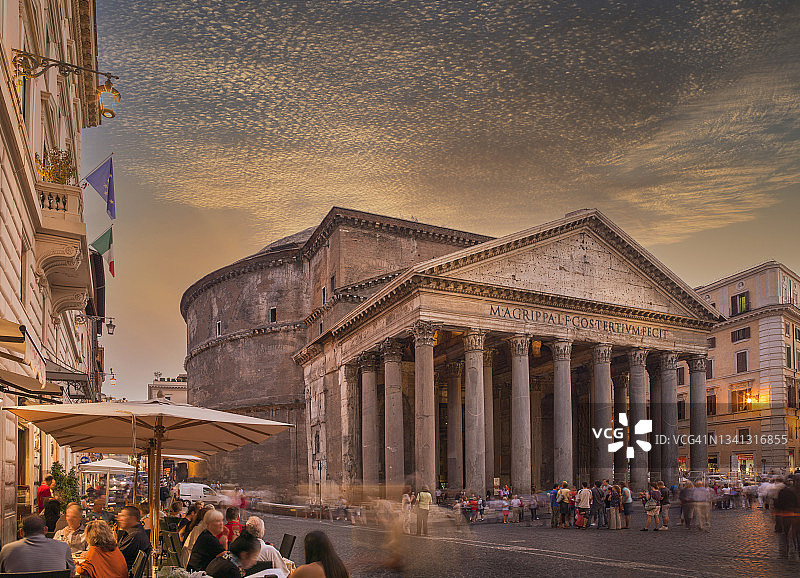 罗马夜间照明万神殿图片素材