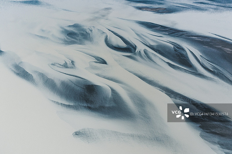 航拍冰岛冰川河流自然纹理图片素材