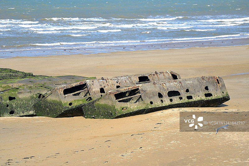 阿罗芒什莱班，凤凰堤坝沉箱遗骸图片素材