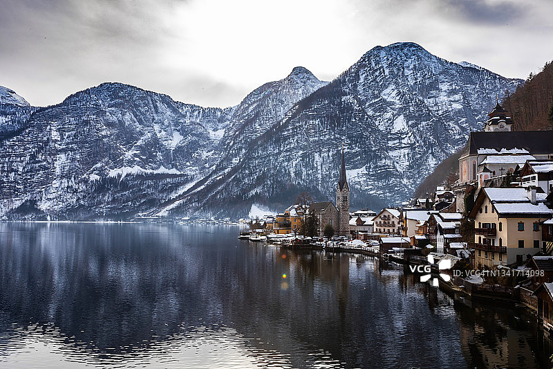 哈尔施塔特与哈尔施塔特湖（奥地利）图片素材