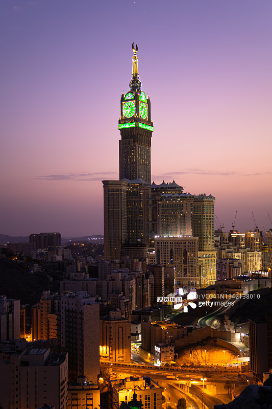 沙特阿拉伯麦加禁寺旁的渗渗泉塔或钟楼图片素材