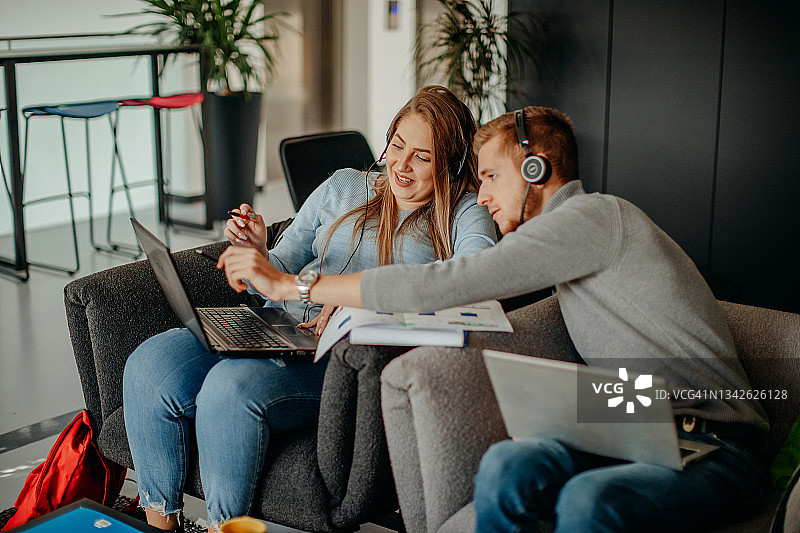 大学生学习图片素材