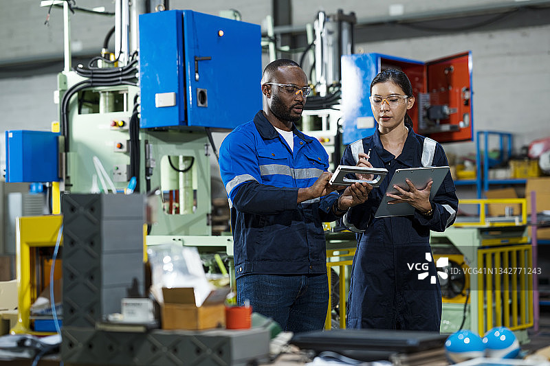 产品过程质量控制决策图片素材