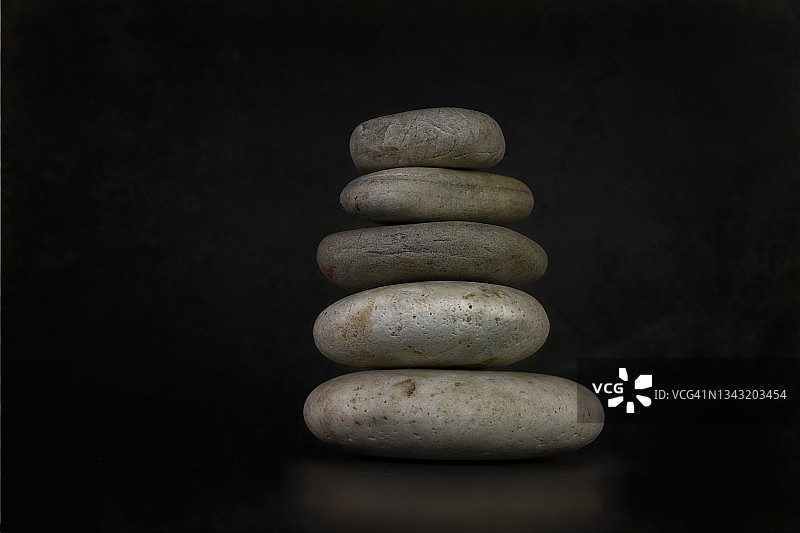 石塔，平衡的石堆图片素材