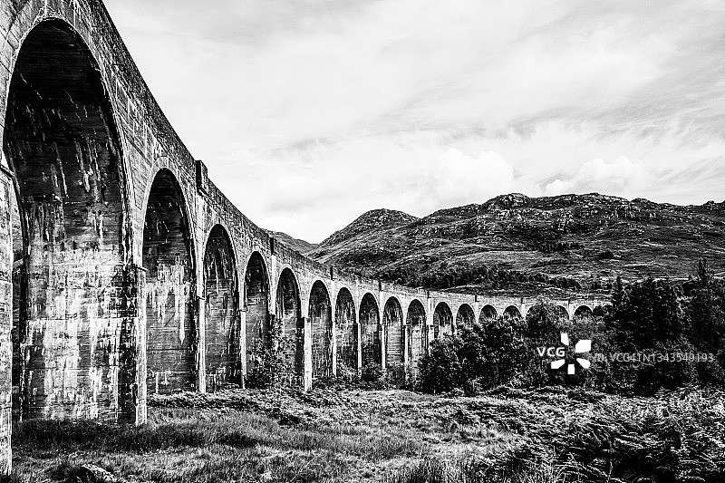 苏格兰格兰芬南高架桥（黑白照片）图片素材