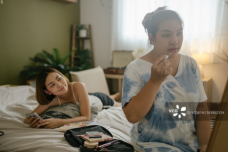 和一起在家的日常生活。图片素材