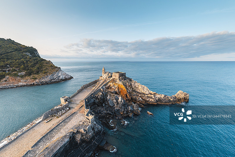 意大利韦内雷港圣彼得教堂图片素材