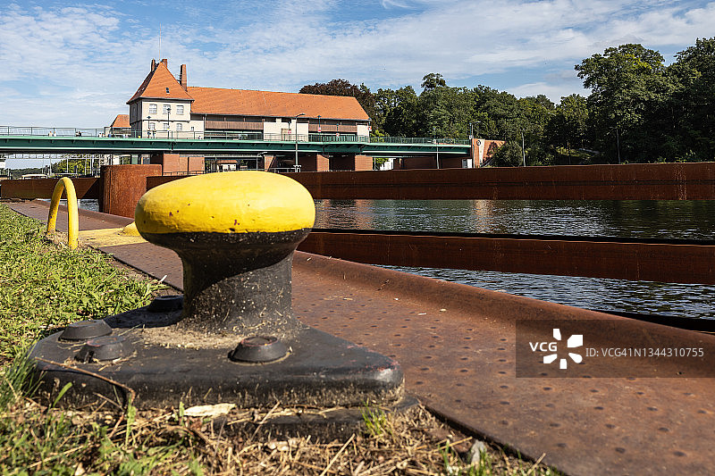 克莱因马赫诺运河船闸（德国勃兰登堡州）图片素材