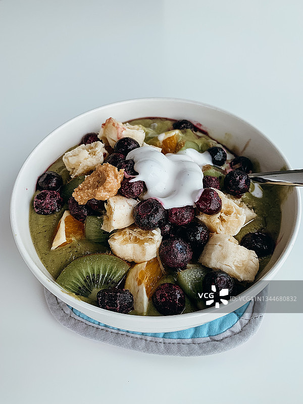 纯素绿色冰沙碗图片素材