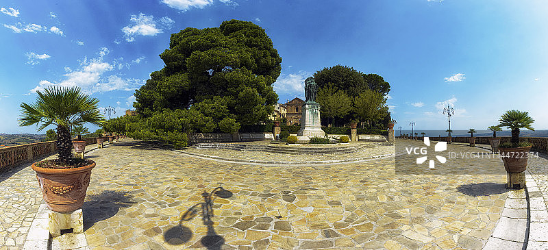 奥西莫图片素材