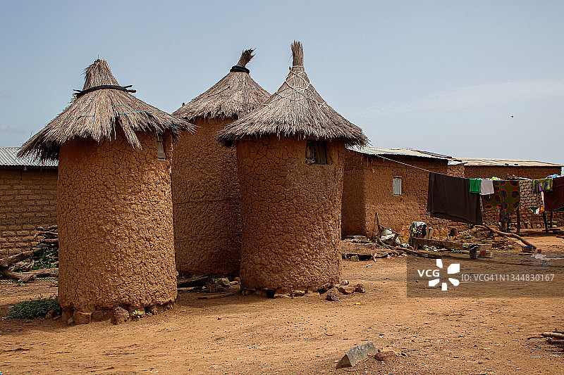 洛洛尼村庄的阁楼图片素材